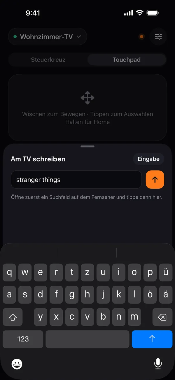 Remo-Ansicht „Am TV schreiben“ mit „stranger things“ auf der iPhone-Tastatur getippt